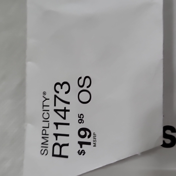 Simplicity Pillows Pattern - Picture 3 of 5